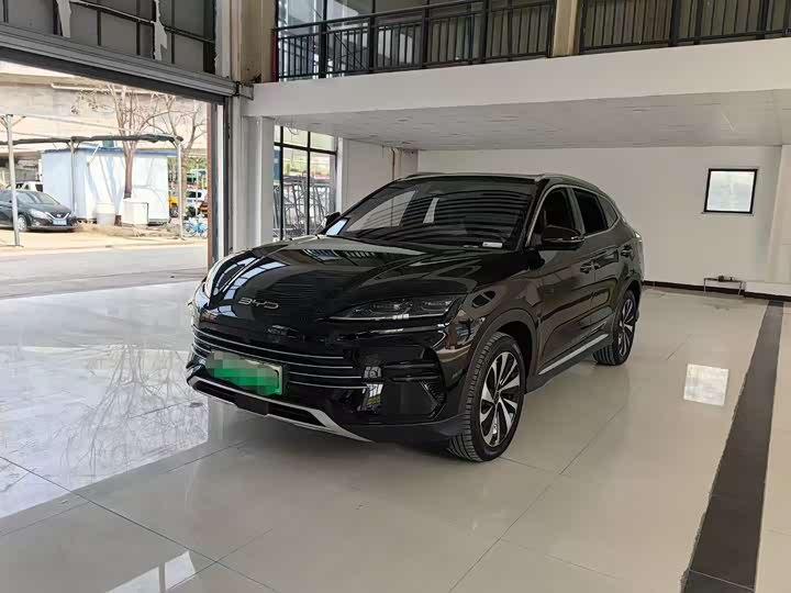 Photo 1 - BYD Song Plus Hybrid/EV