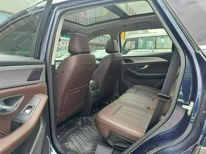 Photo 8 - Jetour X90 Plus