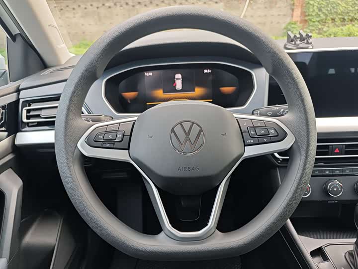 Фото 6 - Volkswagen Lavida