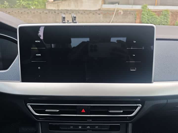 Фото 8 - Volkswagen Lavida