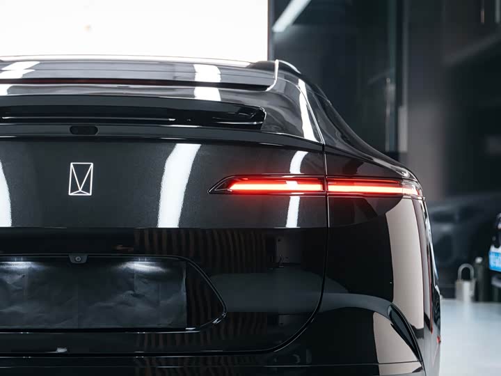 Фото 6 - Avatr 12