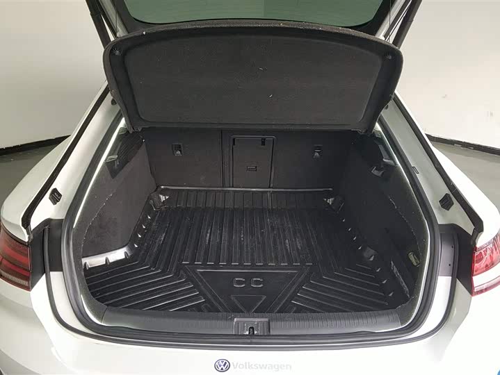 Фото 4 - Volkswagen CC