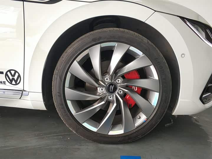 Фото 6 - Volkswagen CC