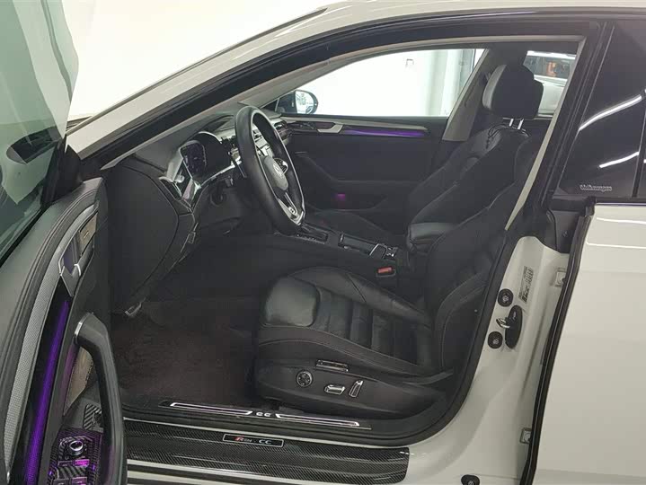 Фото 9 - Volkswagen CC