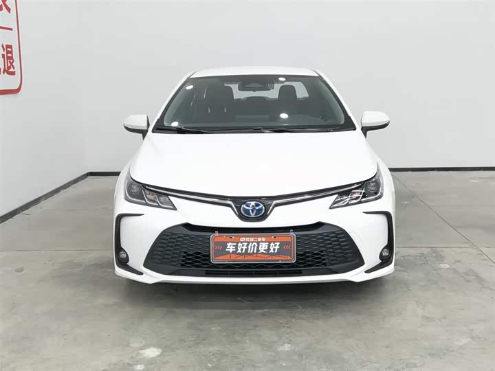 Фото 3 - Toyota Corolla