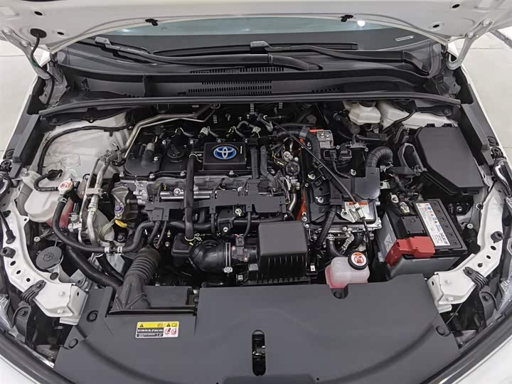 Фото 6 - Toyota Corolla