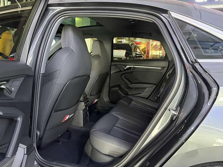 Фото 9 - Audi A3