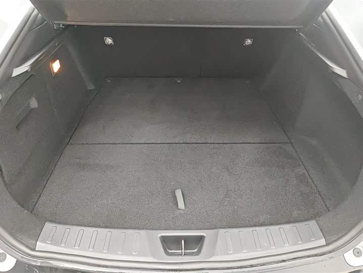 Фото 4 - Mazda EZ-6