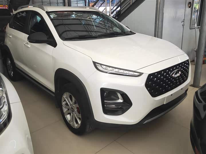 Фото 2 - Chery Tiggo 3x