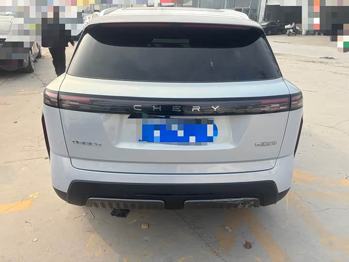 Фото 8 - Chery Tiggo 7