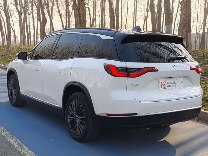 Фото 6 - Nio ES8