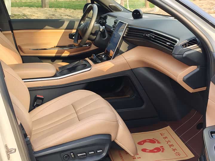 Фото 9 - Nio ES8