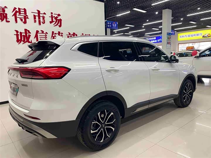 Фото 6 - Haval H6