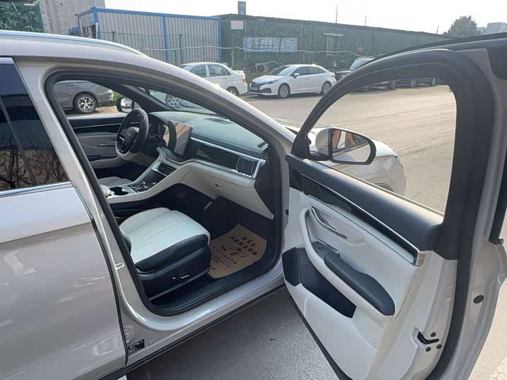 Фото 4 - BYD Song Plus Hybrid/EV