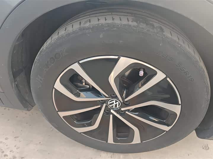 Photo 6 - Volkswagen ID.4 X