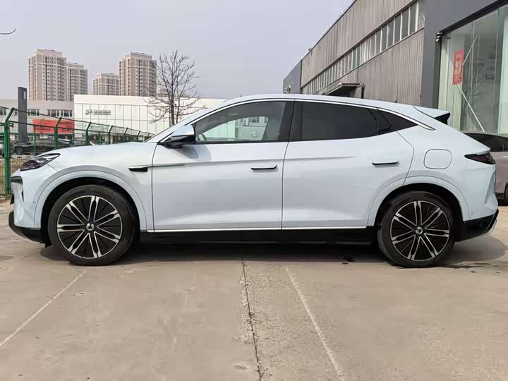 Фото 8 - Denza N7