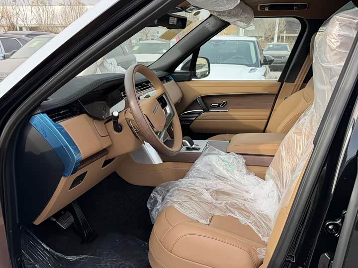 Photo 4 - Land Rover Range Rover