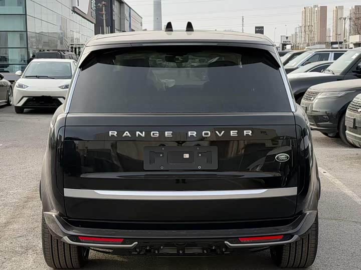 Photo 8 - Land Rover Range Rover