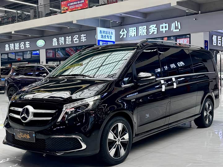 Mercedes-Benz V-Class 2022 2022款 V 260 L 长轴距尊贵版