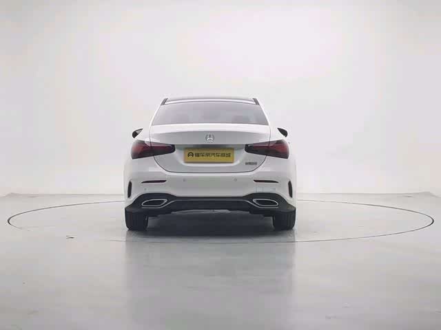 Фото 2 - Mercedes-Benz A-Class