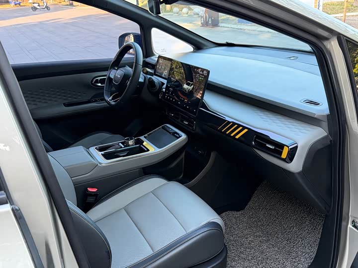 Фото 9 - GAC Aion Y