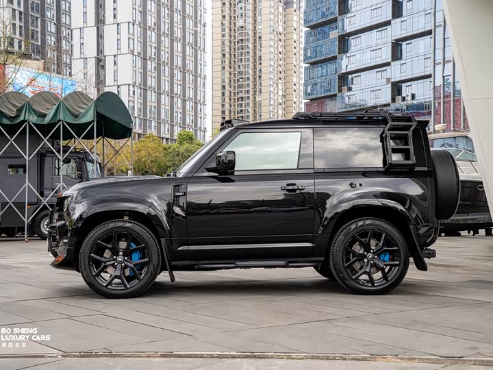 Фото 4 - Land Rover Defender