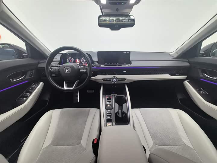 Фото 5 - Honda Accord Hybrid