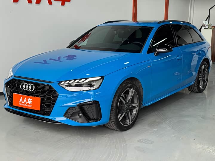 Фото 1 - Audi A4