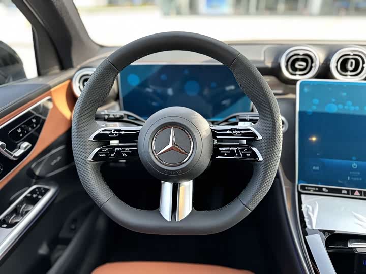 Фото 6 - Mercedes-Benz GLC-Class