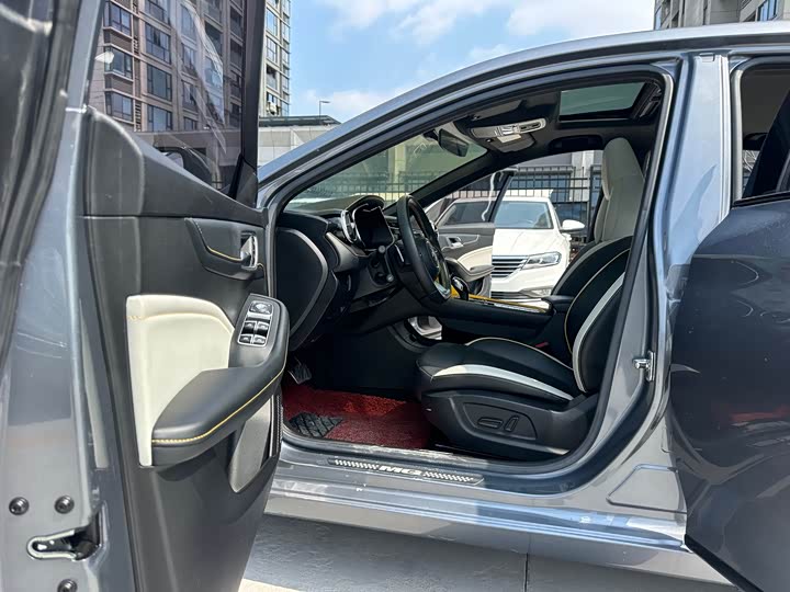 Фото 9 - MG Motor 6