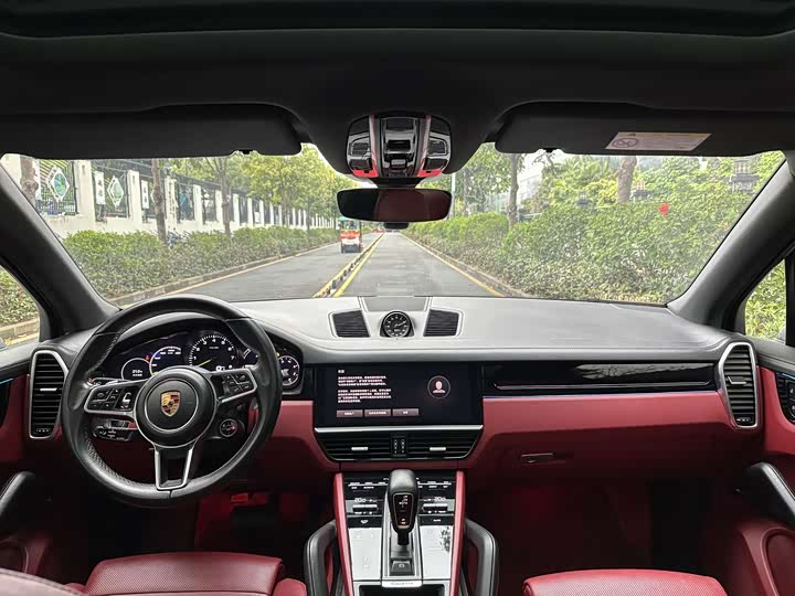 Фото 6 - Porsche Cayenne Hybrid