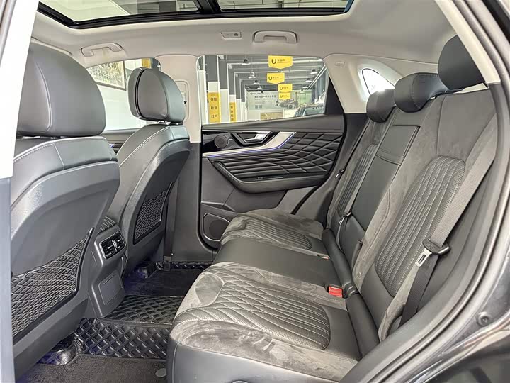 Фото 5 - Hongqi HS5