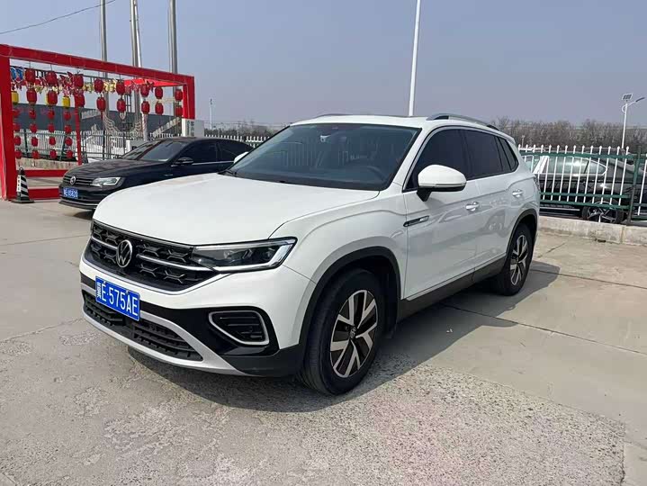 Фото 1 - Volkswagen Tayron