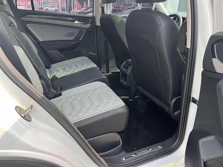 Фото 7 - Volkswagen Tayron