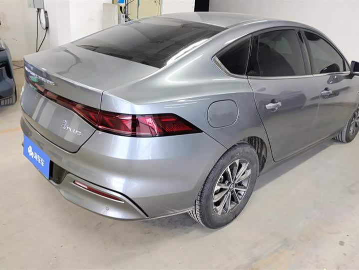 Фото 3 - BYD Qin Plus