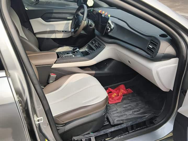 Фото 8 - BYD Qin Plus