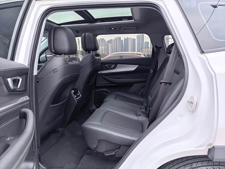 Фото 6 - Chery Tiggo 8