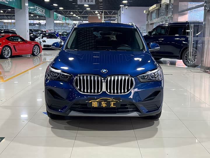 Фото 2 - BMW X1