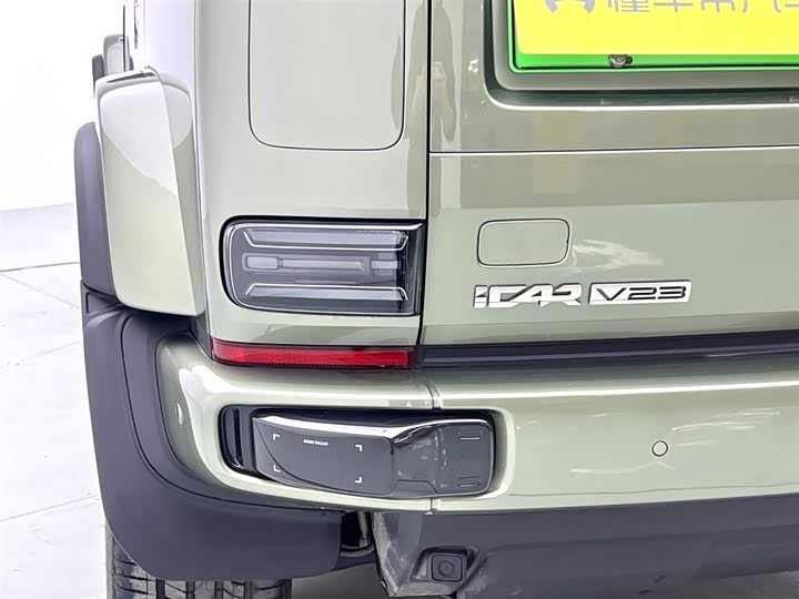 Фото 8 - Chery iCar V23