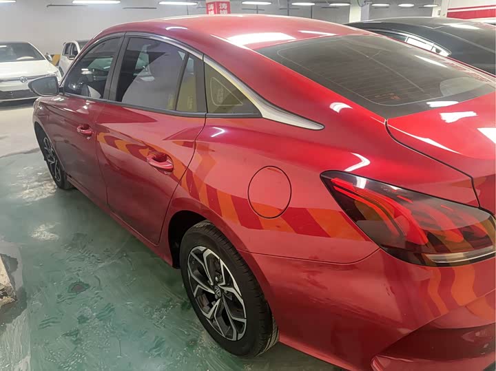 Фото 5 - MG Motor 5