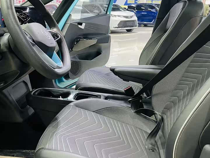 Photo 5 - Volkswagen ID.3