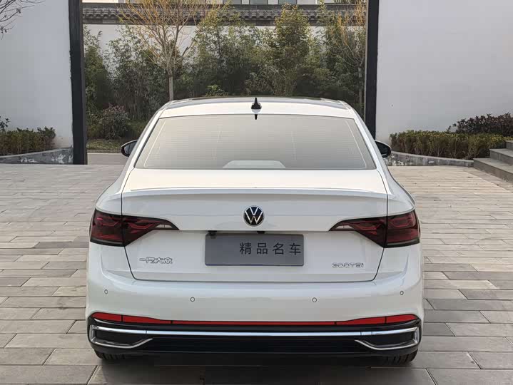 Фото 5 - Volkswagen Sagitar L