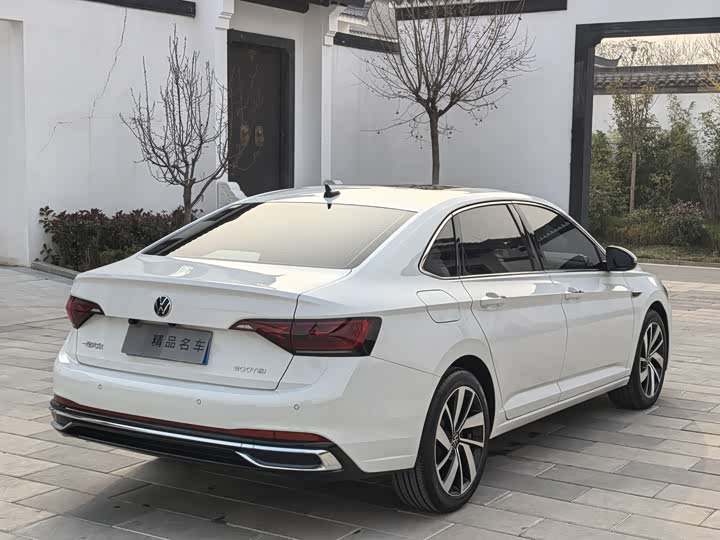 Фото 6 - Volkswagen Sagitar L