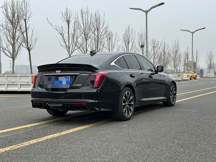 Фото 9 - Cadillac CT5