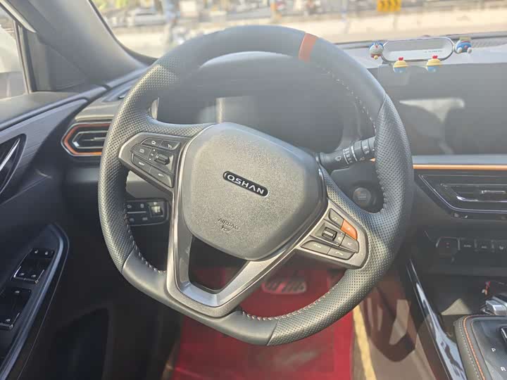 Фото 8 - Changan Oshan X5