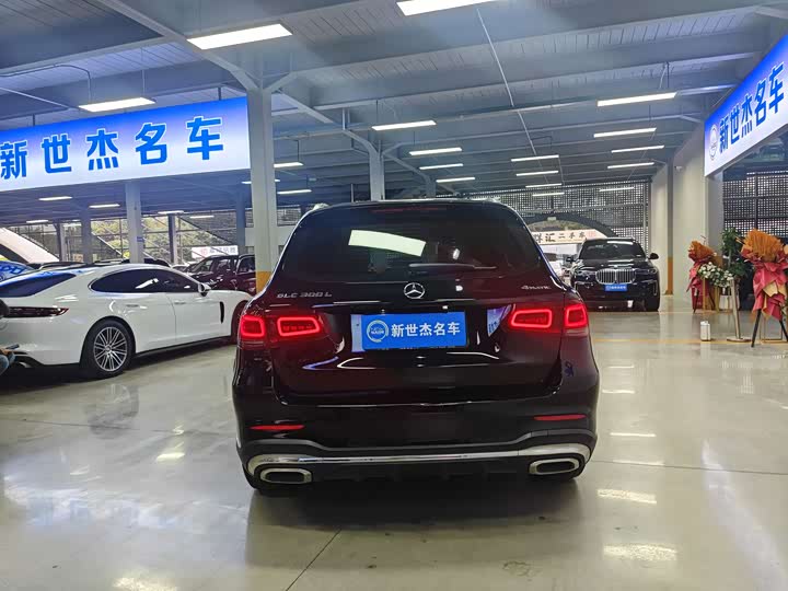 Фото 8 - Mercedes-Benz GLC-Class