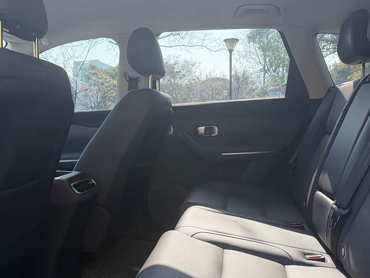 Фото 8 - Leapmotor C10