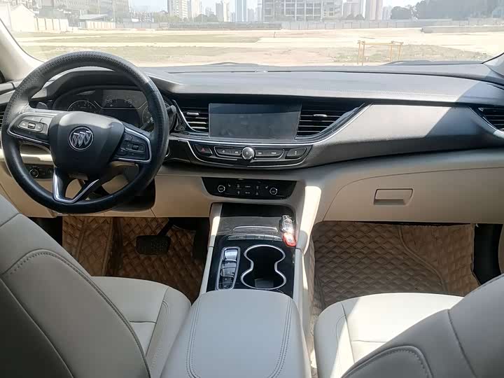 Фото 6 - Buick Regal