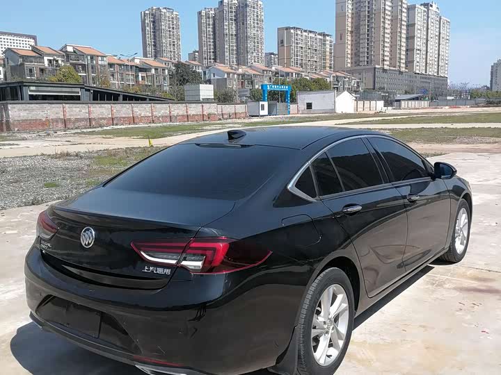 Фото 7 - Buick Regal