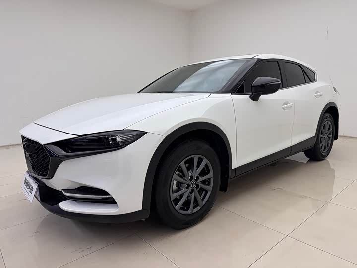 Photo 1 - Mazda CX-4